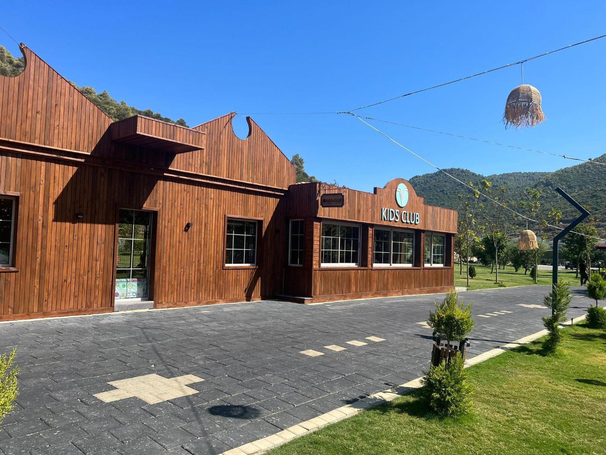 Hotel Batihan Vadi Kuşadası