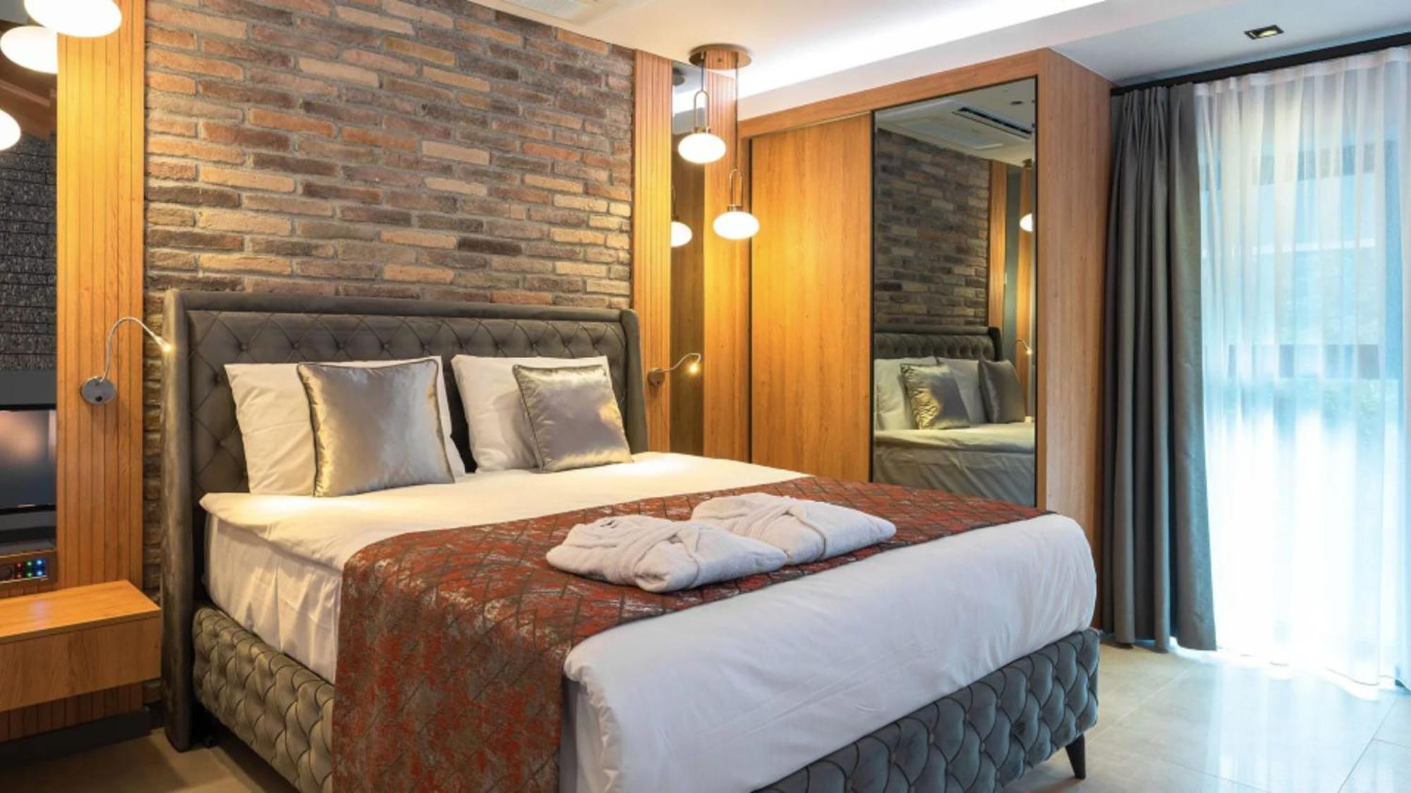 Batihan Vadi Otel Kuşadası